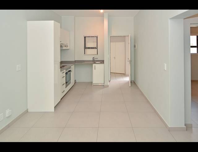 2 BEDROOM APARTMENT RENTED IN NORTH RIDING